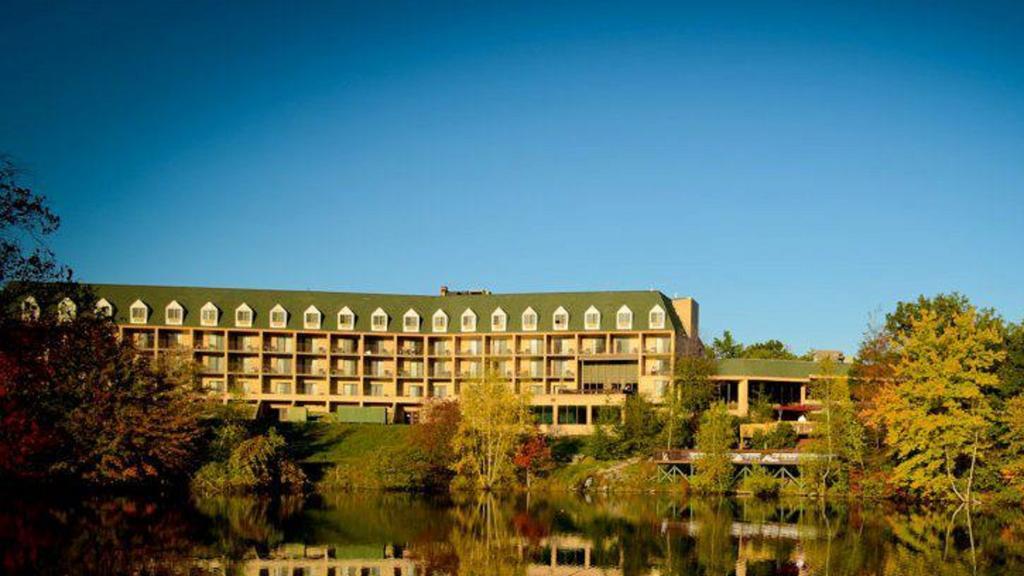 Chateau Resort & Conference Center טנרסוויל מראה חיצוני תמונה
